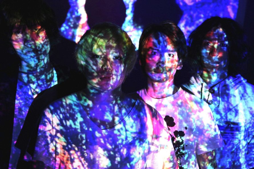 L→R-gt.cho高橋優輔　vo.gt後藤ヒロフミ-ba.cho山口孝太-dr遠藤卓也-e1431754370444